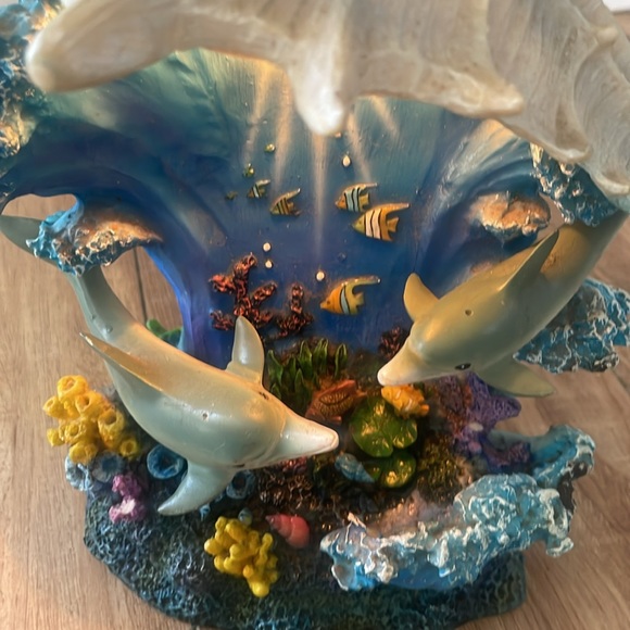 Marine Life Collection Dolphin Figurine Seashell Night Light Lamp - Wild Life - Picture 11 of 12